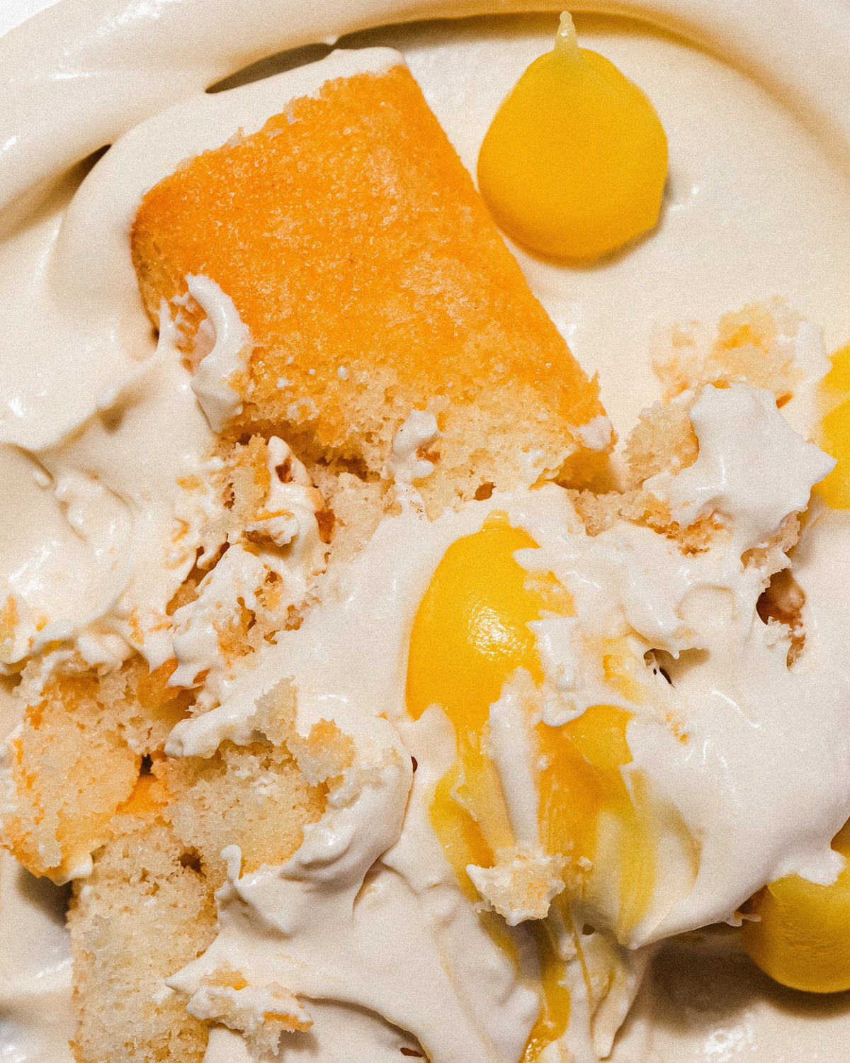 Close-up of Limoncello tiramisu texture