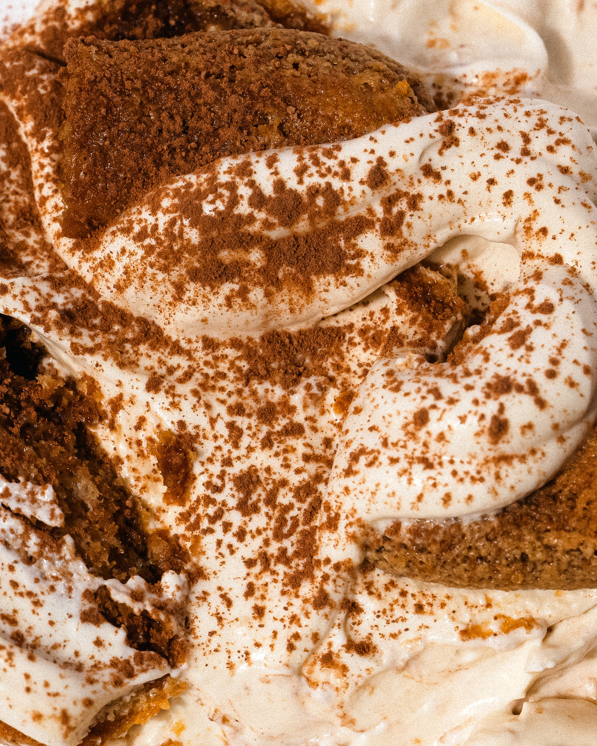 Traditional tiramisù creamy texture – In Tavola slab
